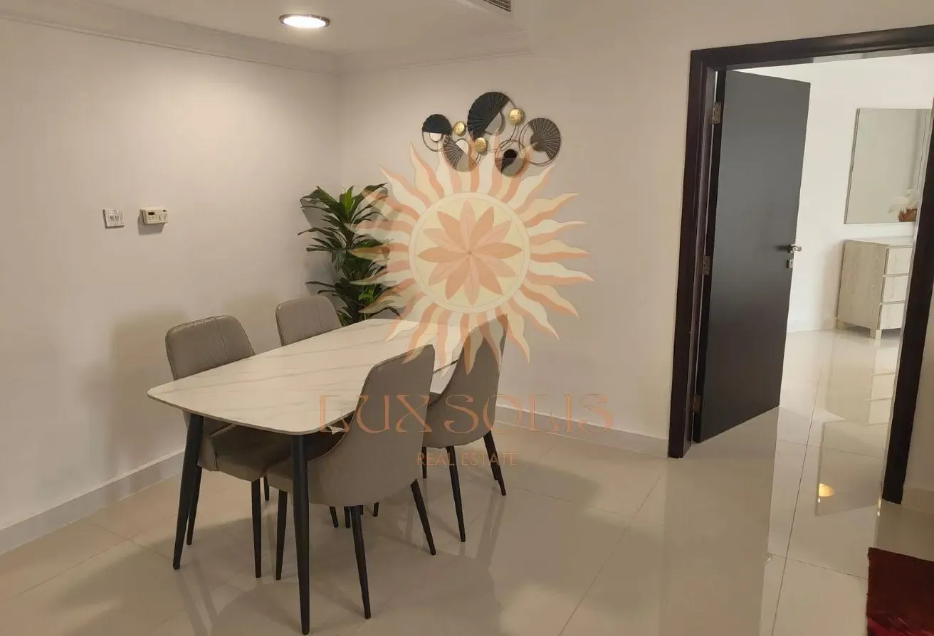 LOW-RISE BUILDING | FURNISHED | QUIET AREA