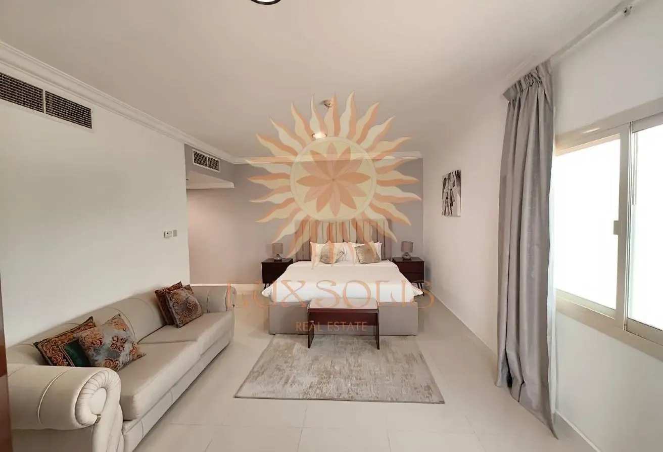 LOW-RISE BUILDING | FURNISHED | CALM AREA