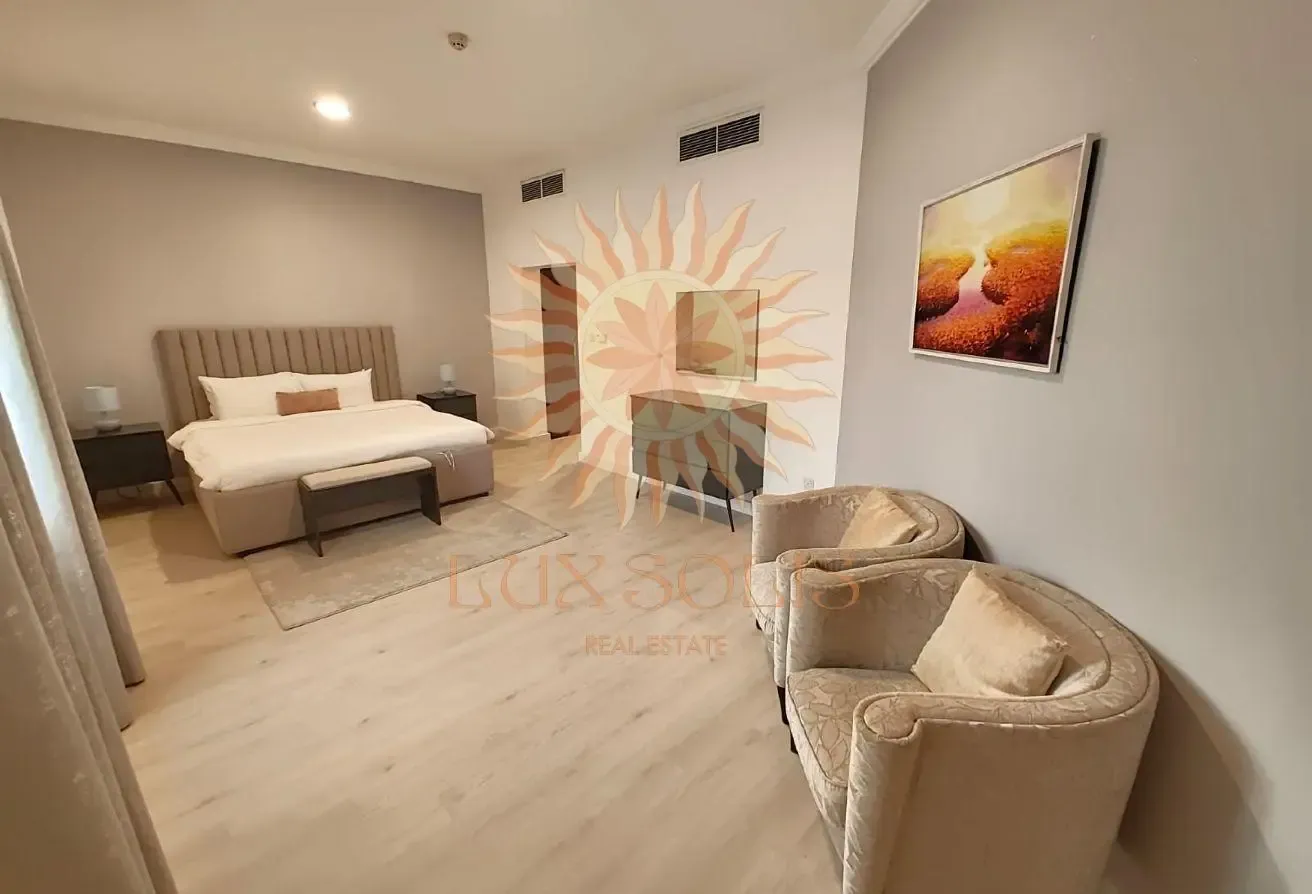 LOW-RISE BLDG WITH 2 EXTRA BED | GROUND LEVEL