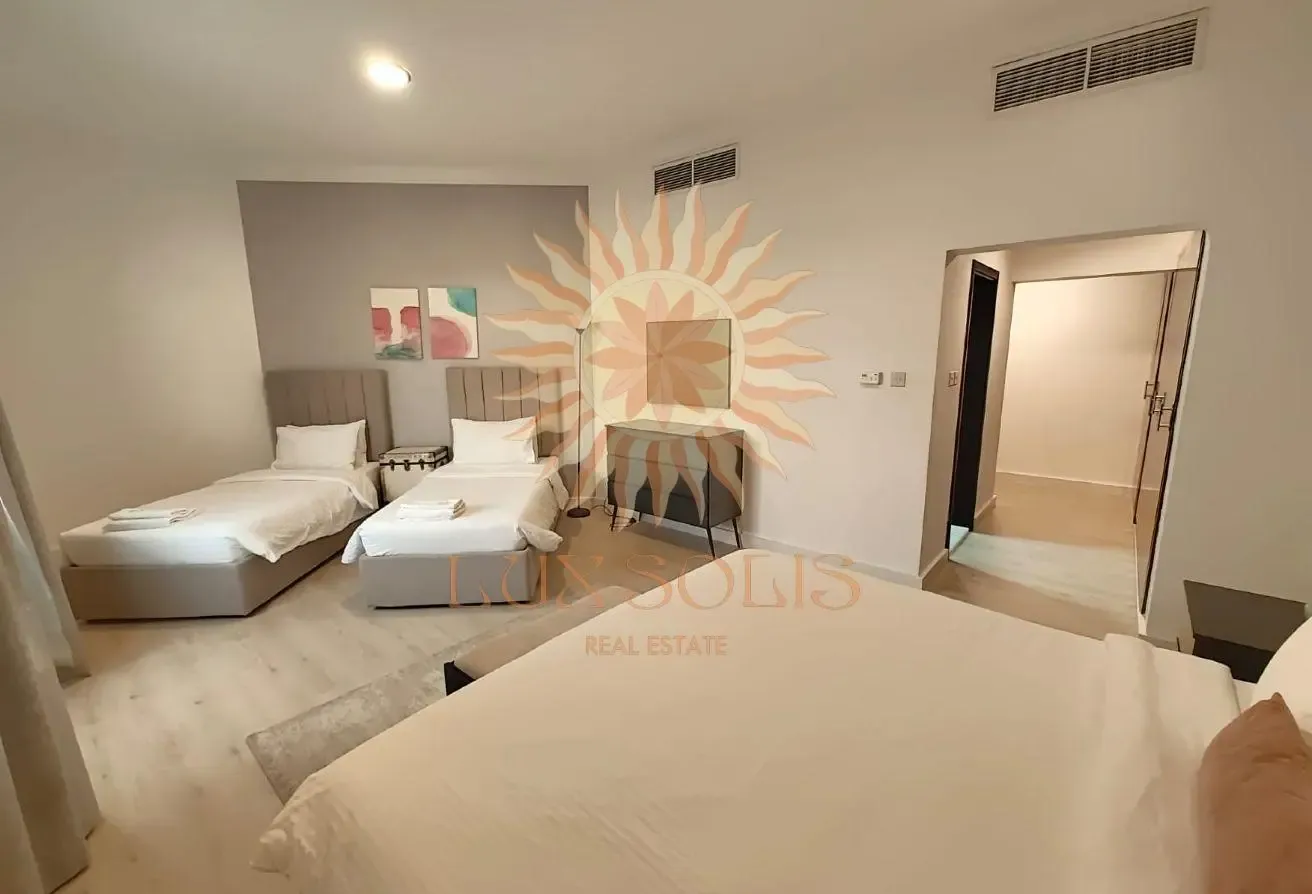 LOW-RISE BLDG WITH 2 EXTRA BED | GROUND LEVEL