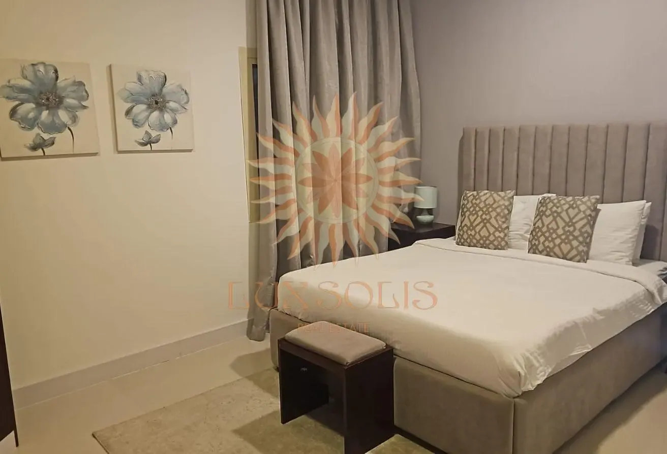 LOW-RISE CALM BUILDING | FURNISHED | FOR FAMILY