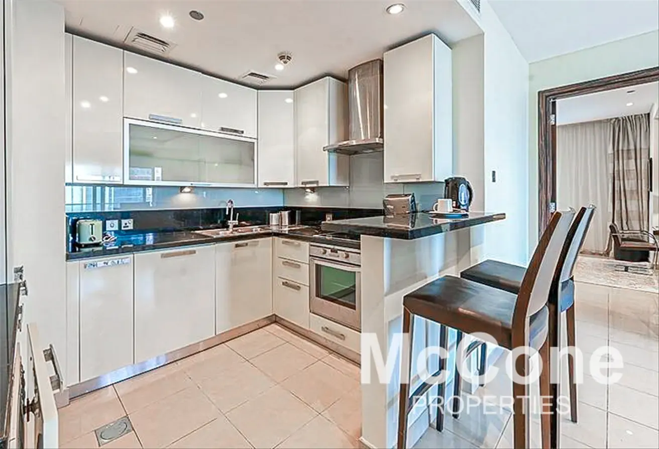 Furnished | High Floor | City Views