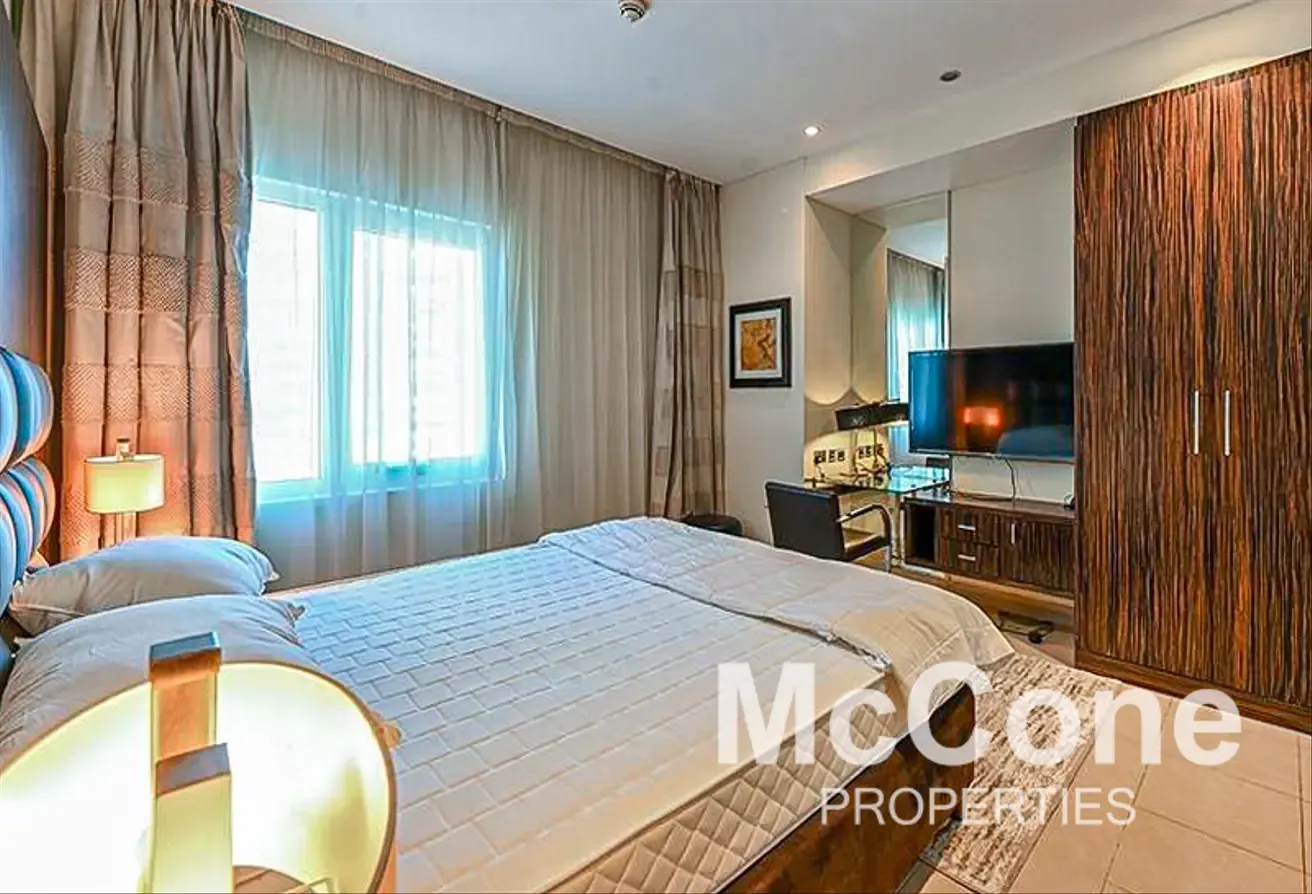 Furnished | High Floor | City Views