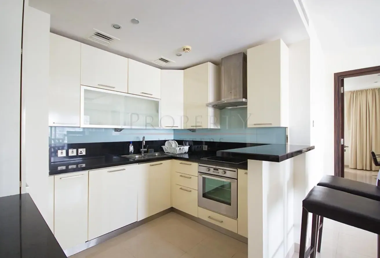 EXCLUSIVE | FURNISHED | PRIME LOCATION