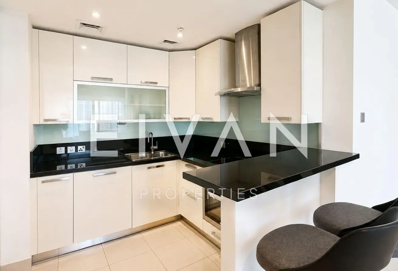 Lake View Apartment | Near DMCC Metro | High Floor