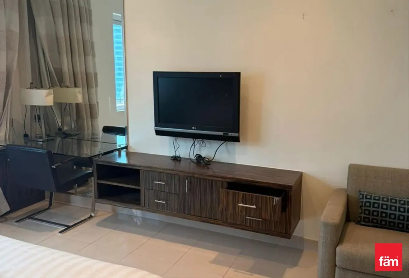 Fully Furnished | Spacious | High Floor