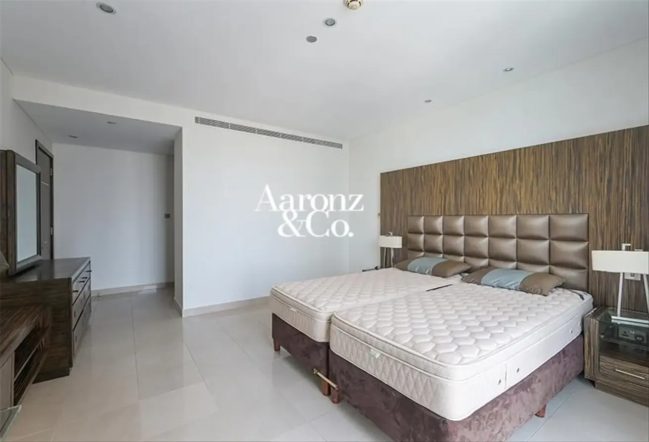 Almas and Lake View | Dubai Eye View | High Floor