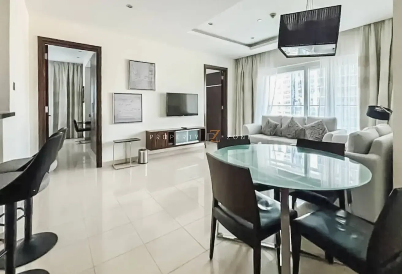 Luxury 2BR | Specious | Prime Location