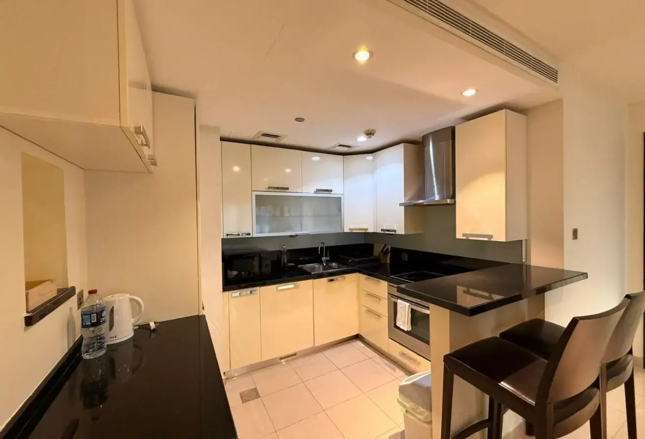 Fully Furnished 2-Bedroom Apartment | Bonnington