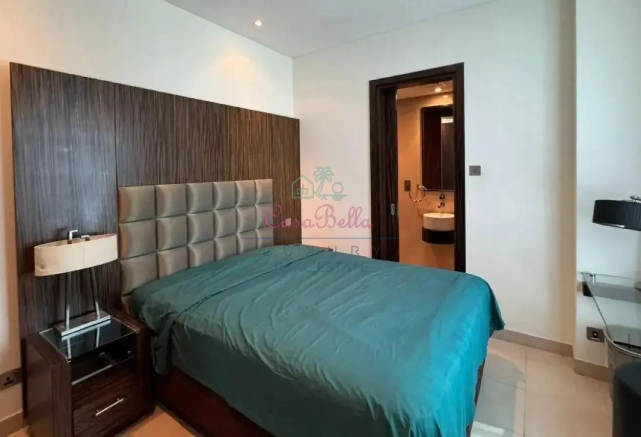 Fully Furnished | Lake View | Close to Metro