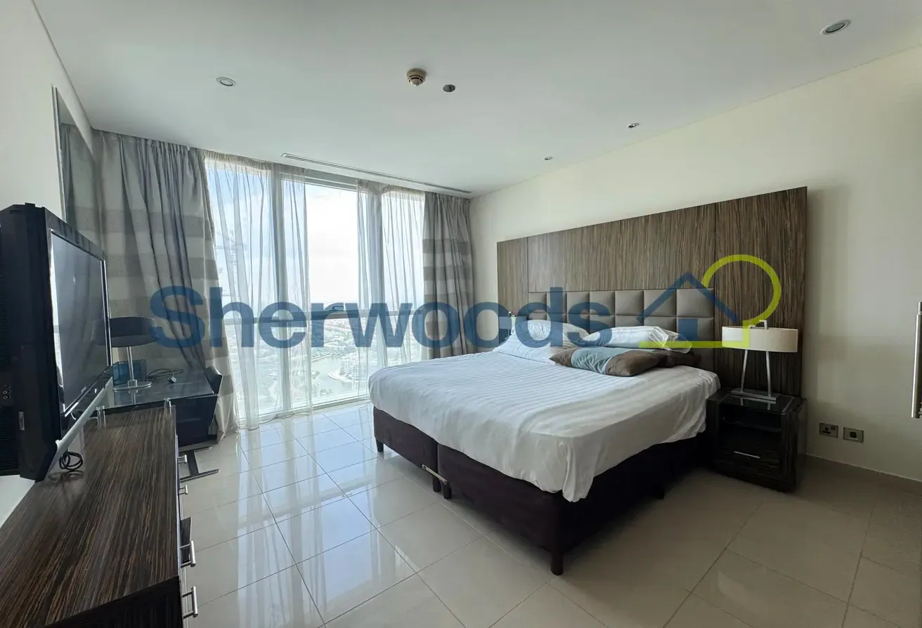 Chic JLT Residence | High Floor | Balcony Views