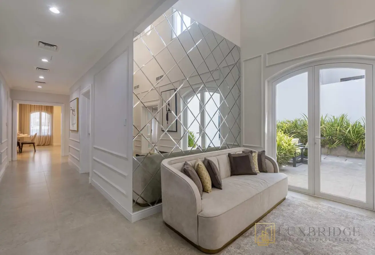 Luxurious | Fully Furnished | Skyline View