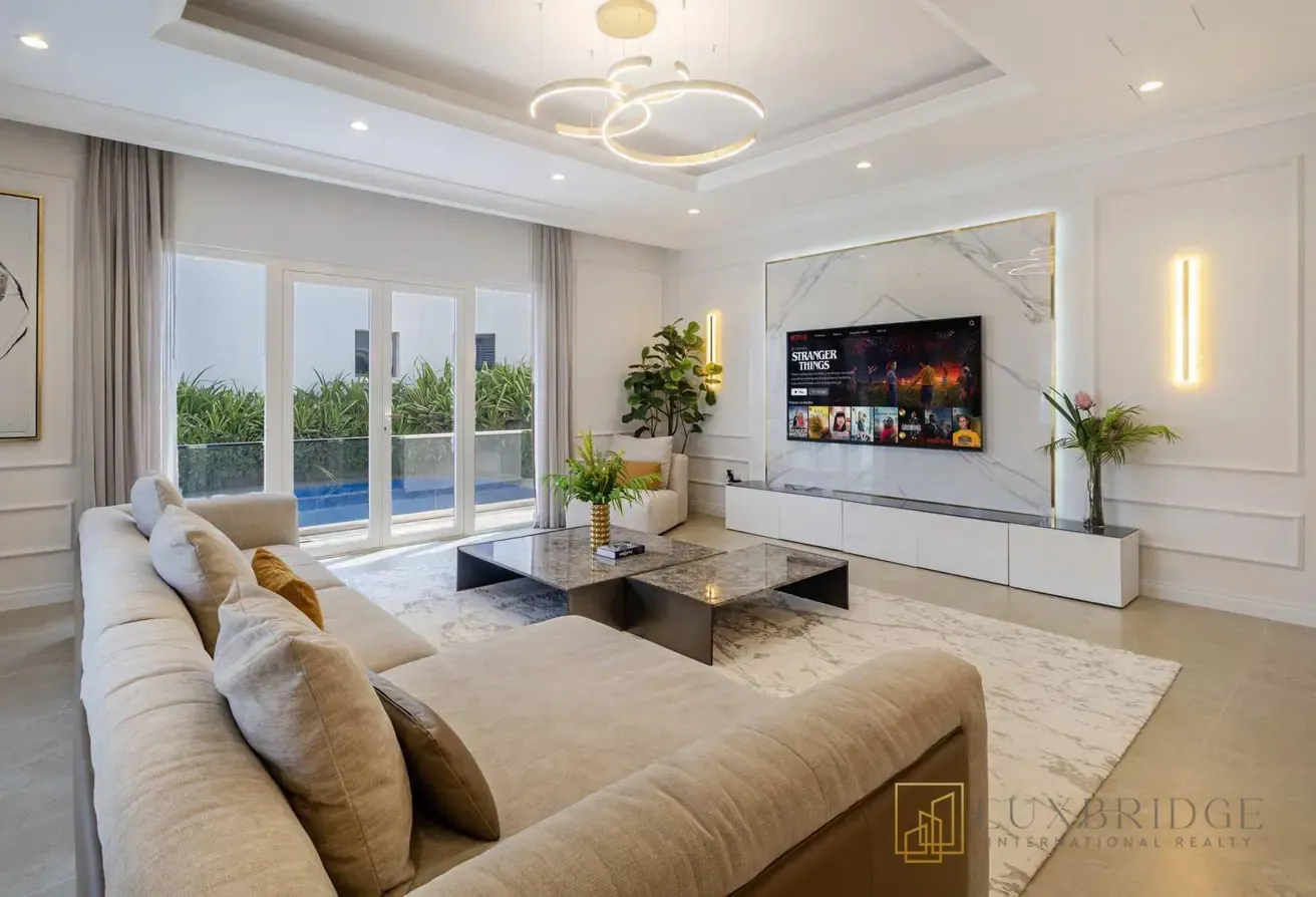 Luxurious | Fully Furnished | Skyline View