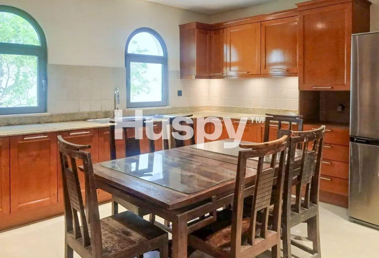 Private Pool | Vacant Now | Direct Beach Access