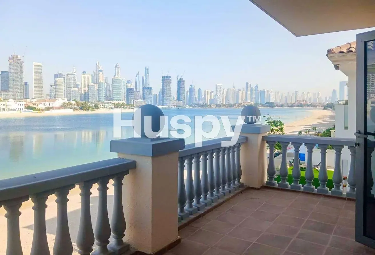 Private Pool | Vacant Now | Direct Beach Access