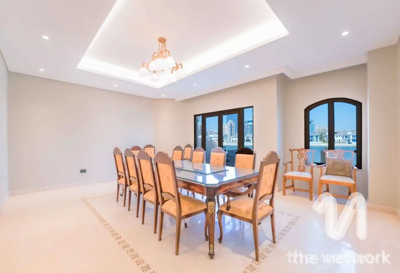 Luxury 4BR Villa | Beach Access | Spacious