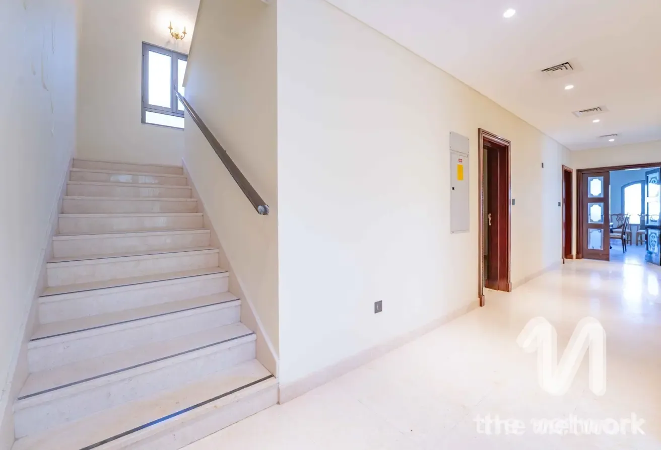 Luxury 4BR Villa | Beach Access | Spacious