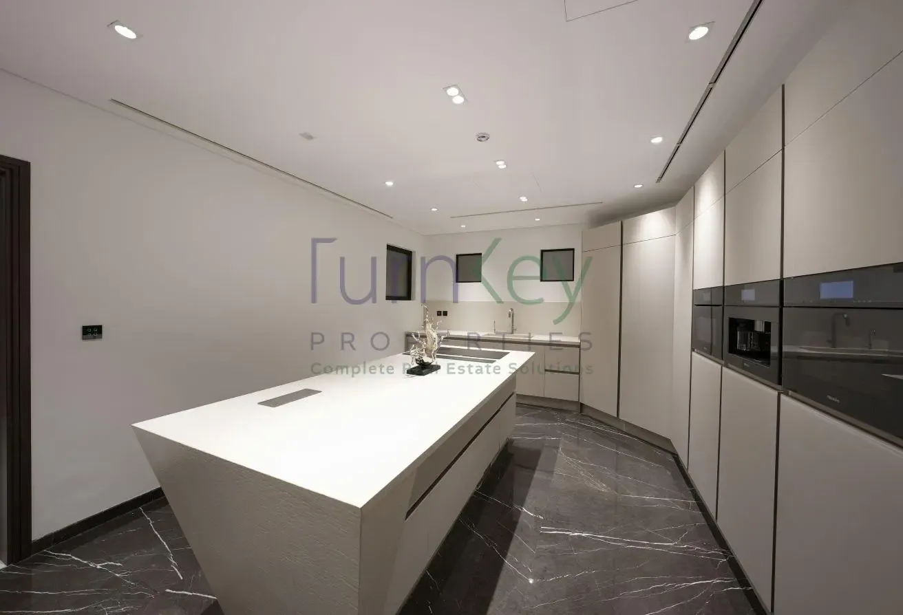 3 FLOORS FULLY RENOVATED VILLA AT HIGH STANDARDS