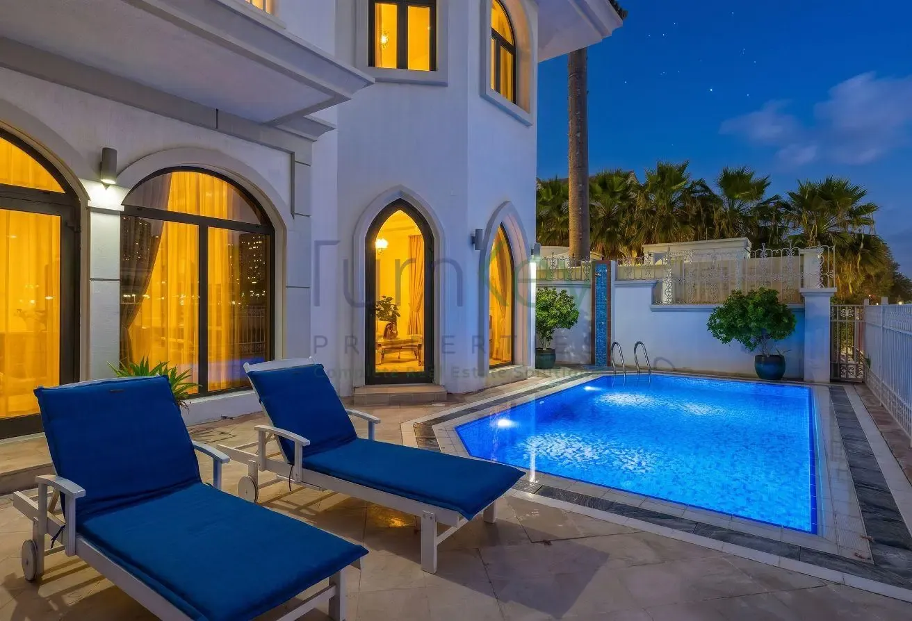 FULLY FURNISHED ATRIUM ENTRY I SKYLINE VIEW