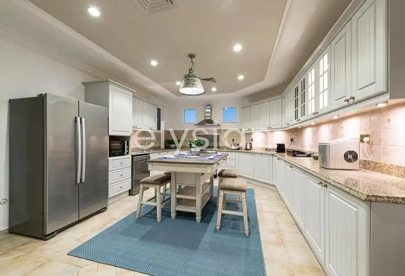 Ready to Move In | Fully Serviced | Mid Number