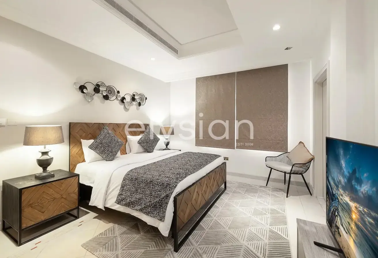 Ready to Move In | Fully Serviced | Mid Number
