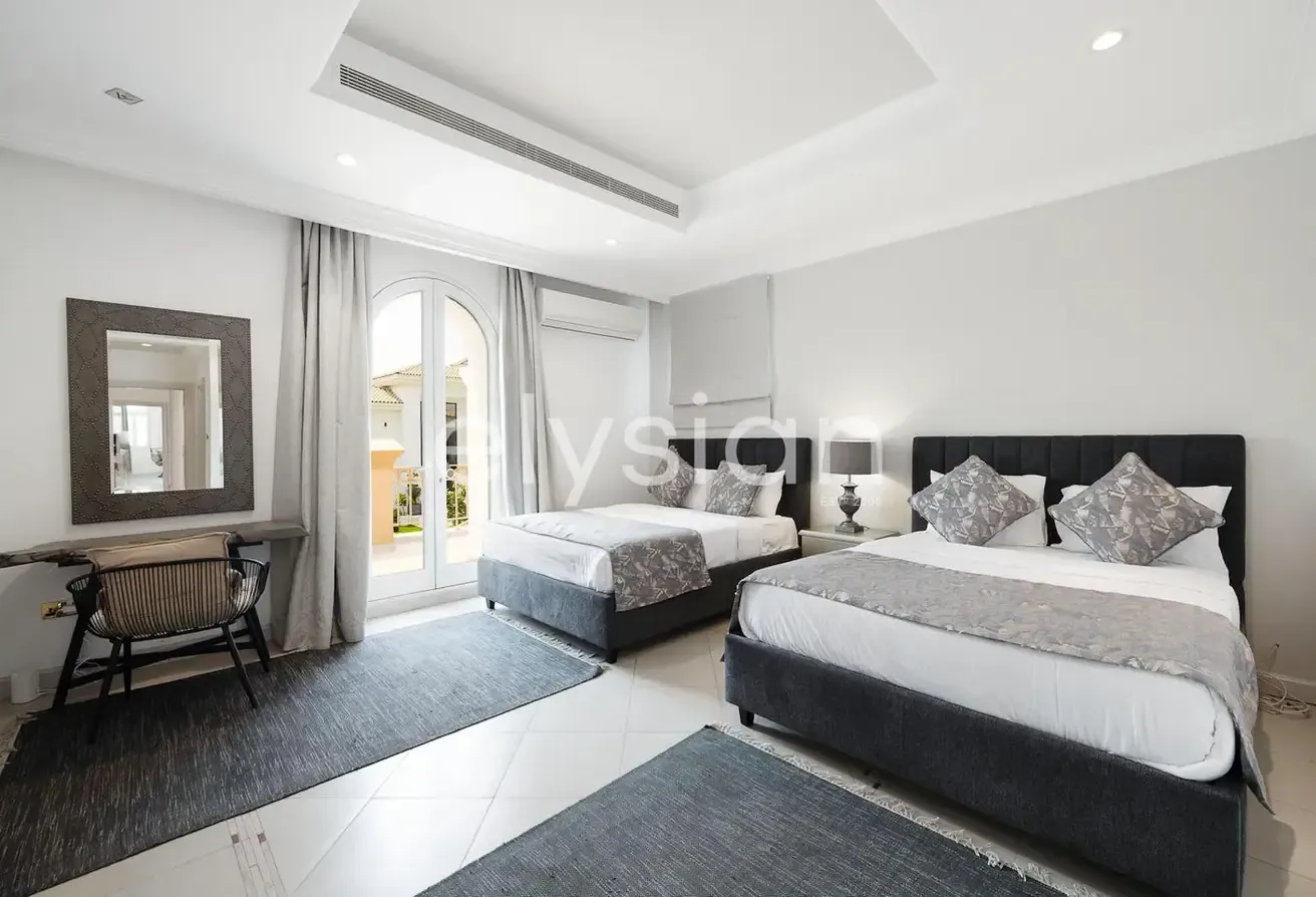 Ready to Move In | Fully Serviced | Mid Number