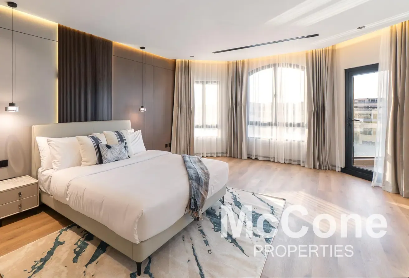 Rotunda | Recently Upgraded | High Number