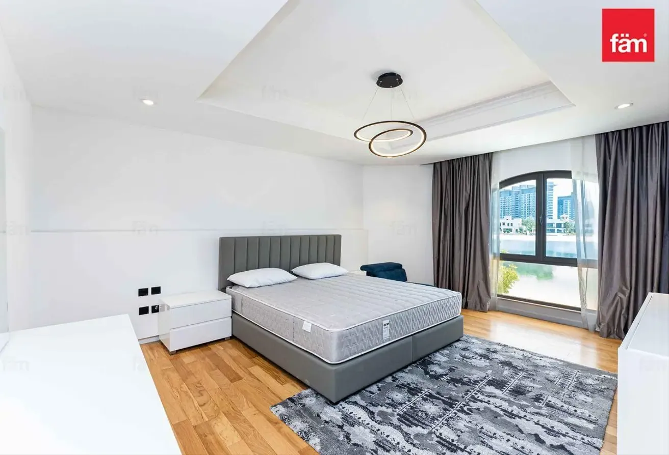 Upgraded|Tastefully Furnished|High Number