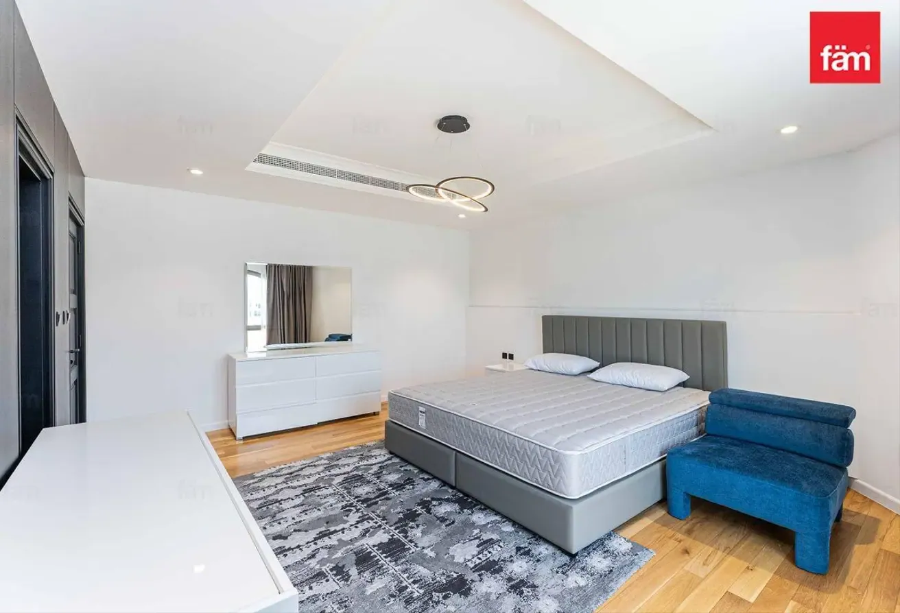 Upgraded|Tastefully Furnished|High Number
