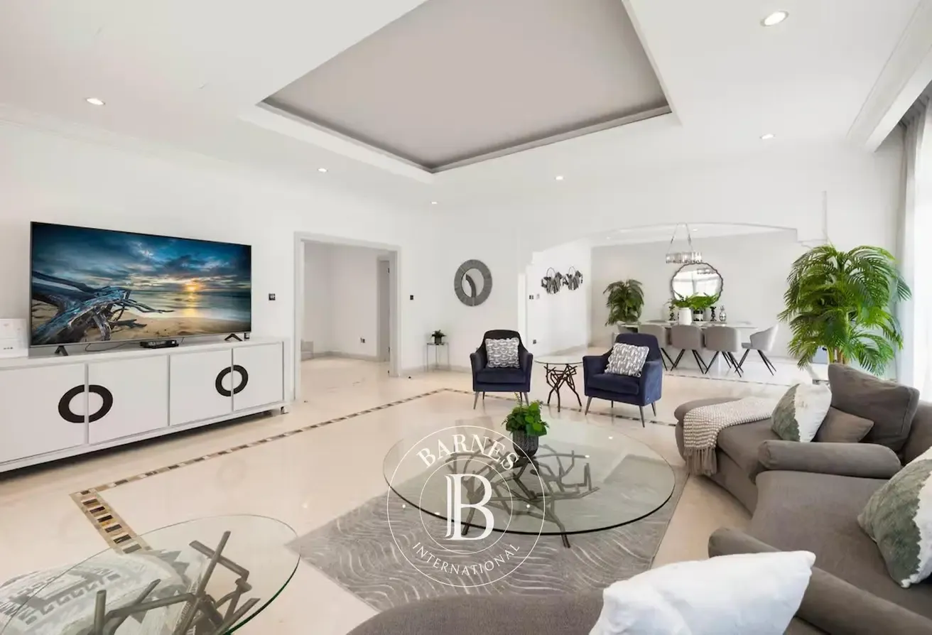 Turnkey Garden Home | Furnished | Palm Living
