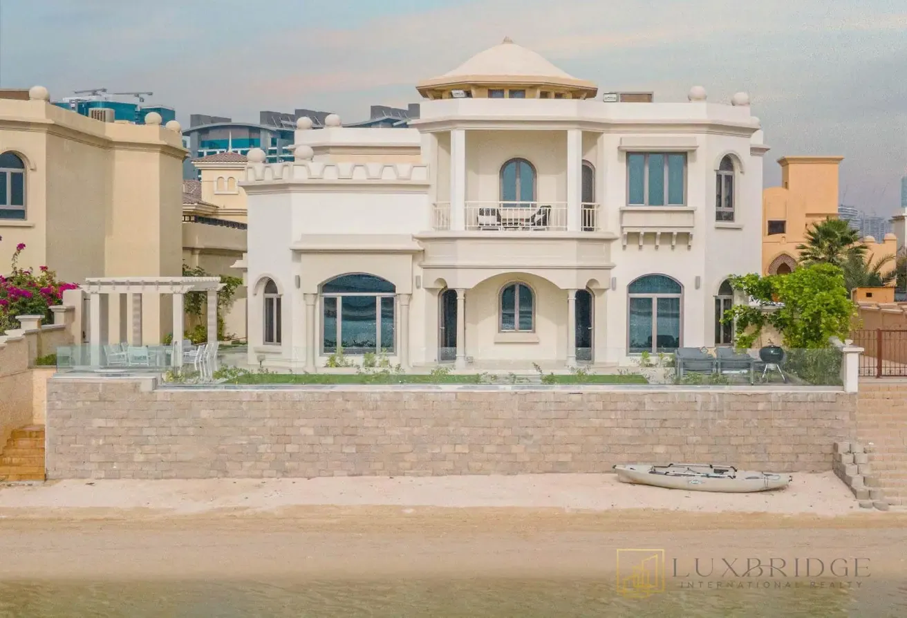 Fully Furnished | Upgraded | Vacant