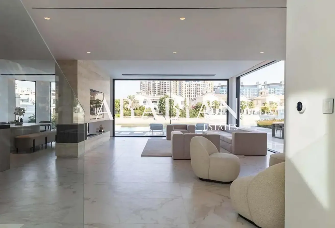 Custom Upgrade | Elegant Furnish | Luxurious