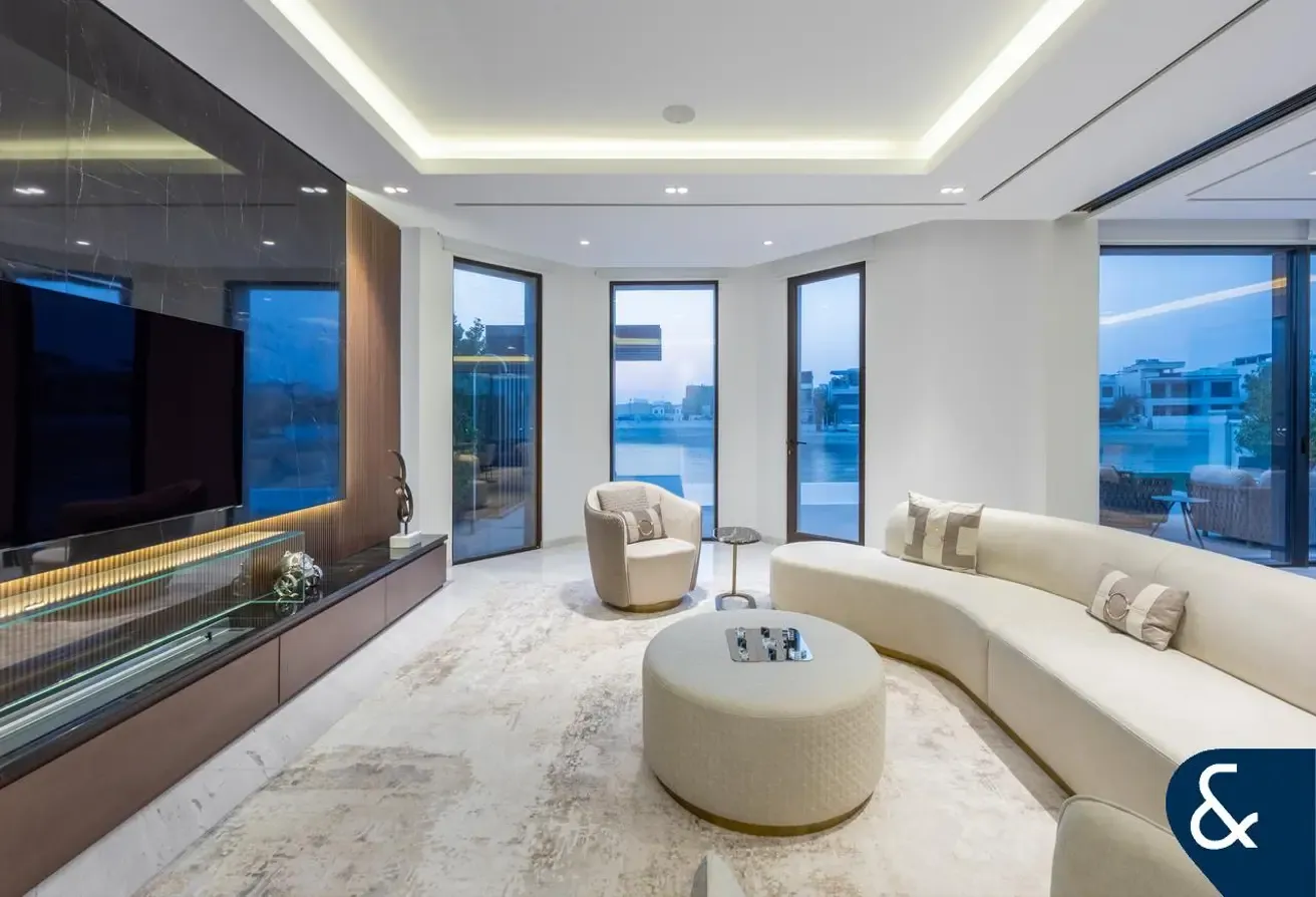 Three Floors | Fully Renovated | Furnished