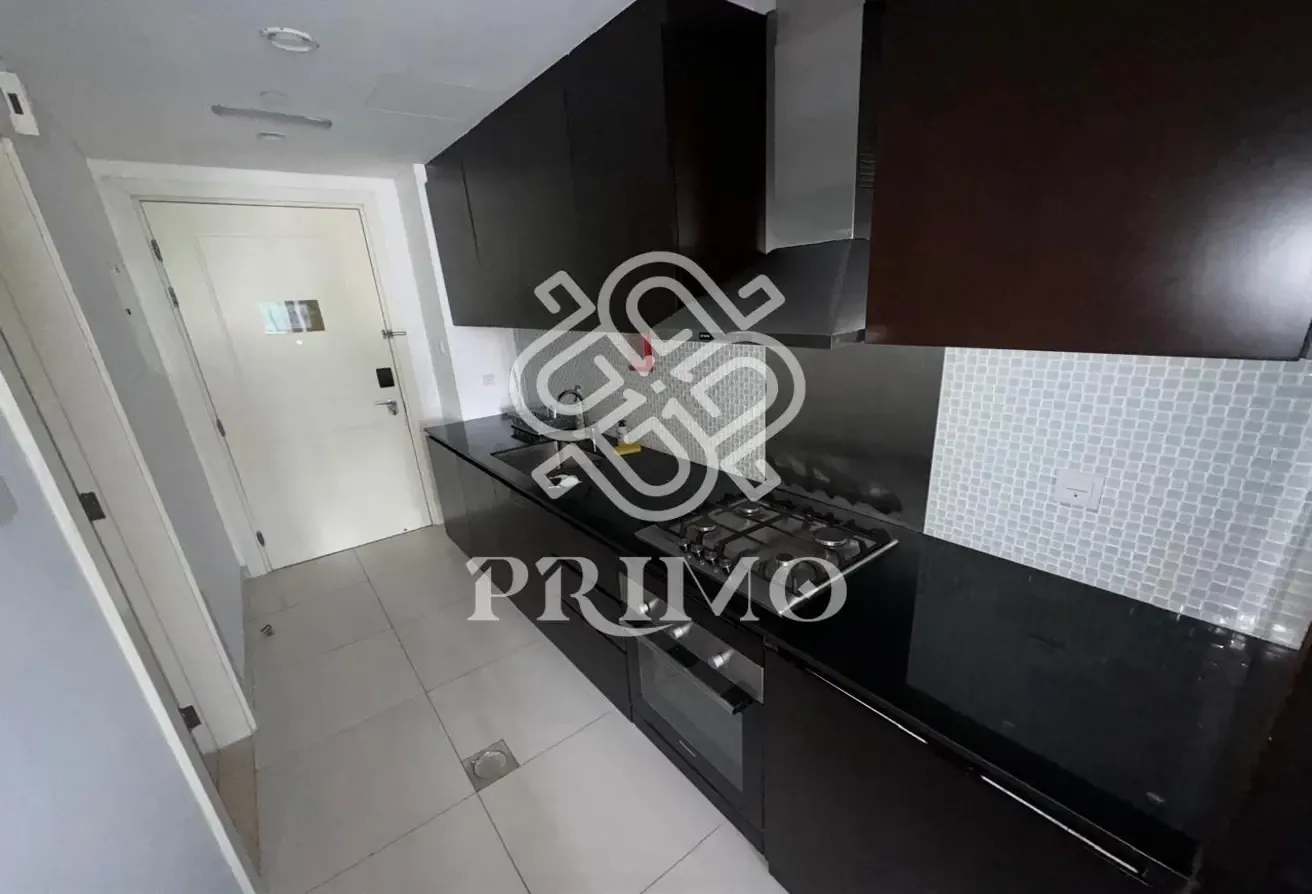 12 cheques | Burj Khalifa View | Fully Furnished