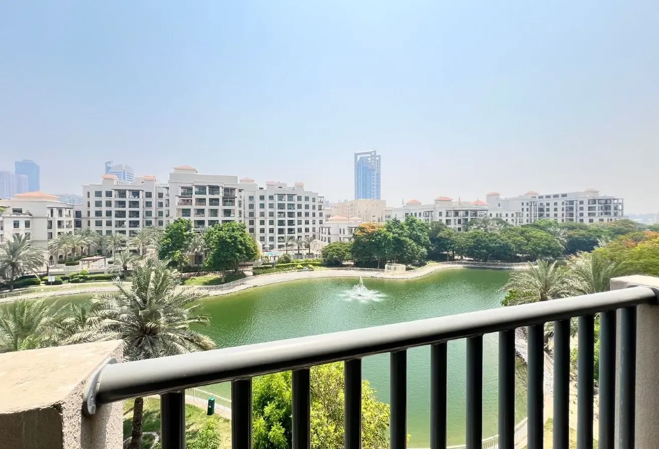 Studio Bedroom Apt Full Canal View | Chiller Free