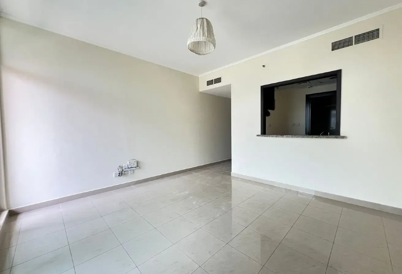 Studio Bedroom Apt Full Canal View | Chiller Free