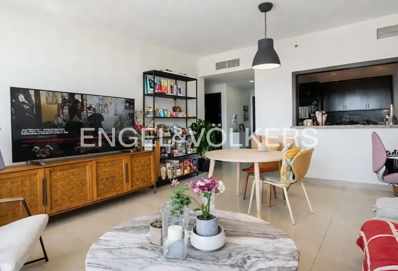 High Floor | Furnished/UF | Chiller Free