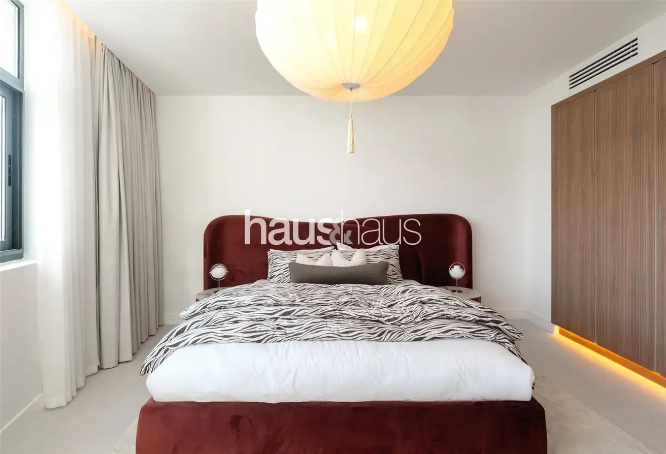 High End Renovations | 12 Cheques | Full Golf View