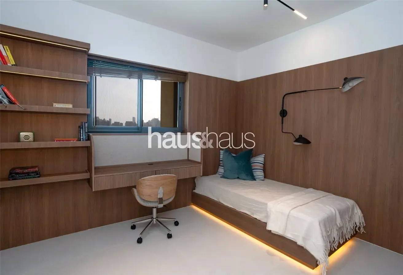 High End Renovations | 12 Cheques | Full Golf View