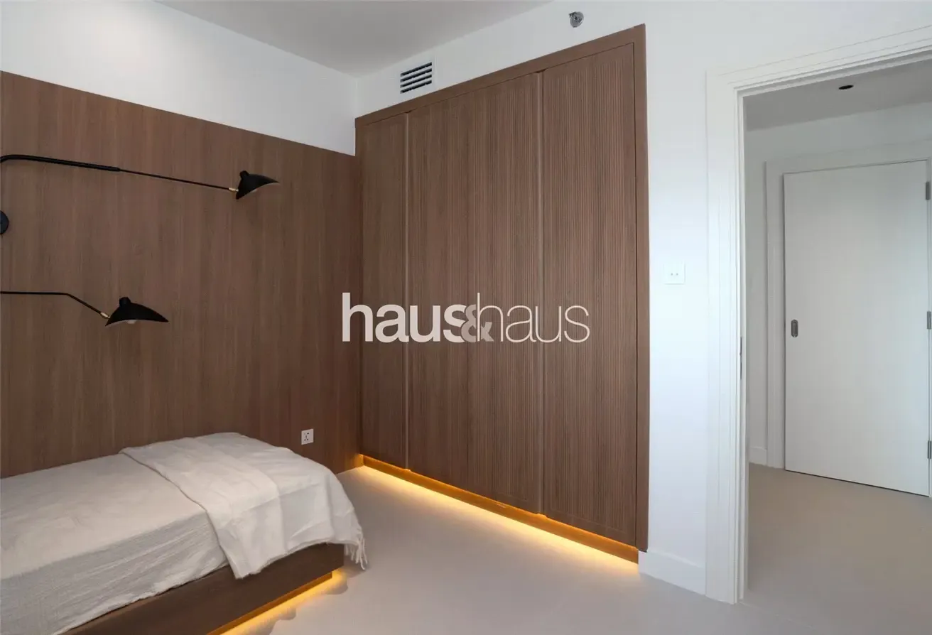 High End Renovations | 12 Cheques | Full Golf View