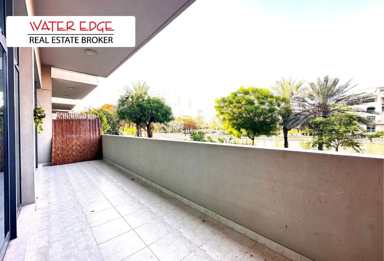 Immaculate Terraced | Lake-Facing | Spacious