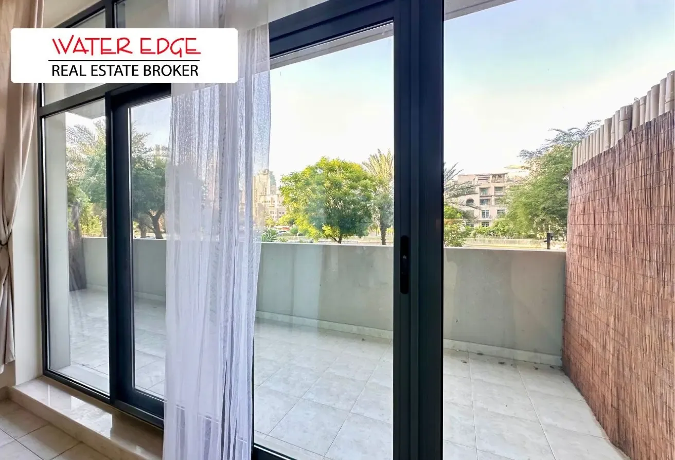 Immaculate Terraced | Lake-Facing | Spacious