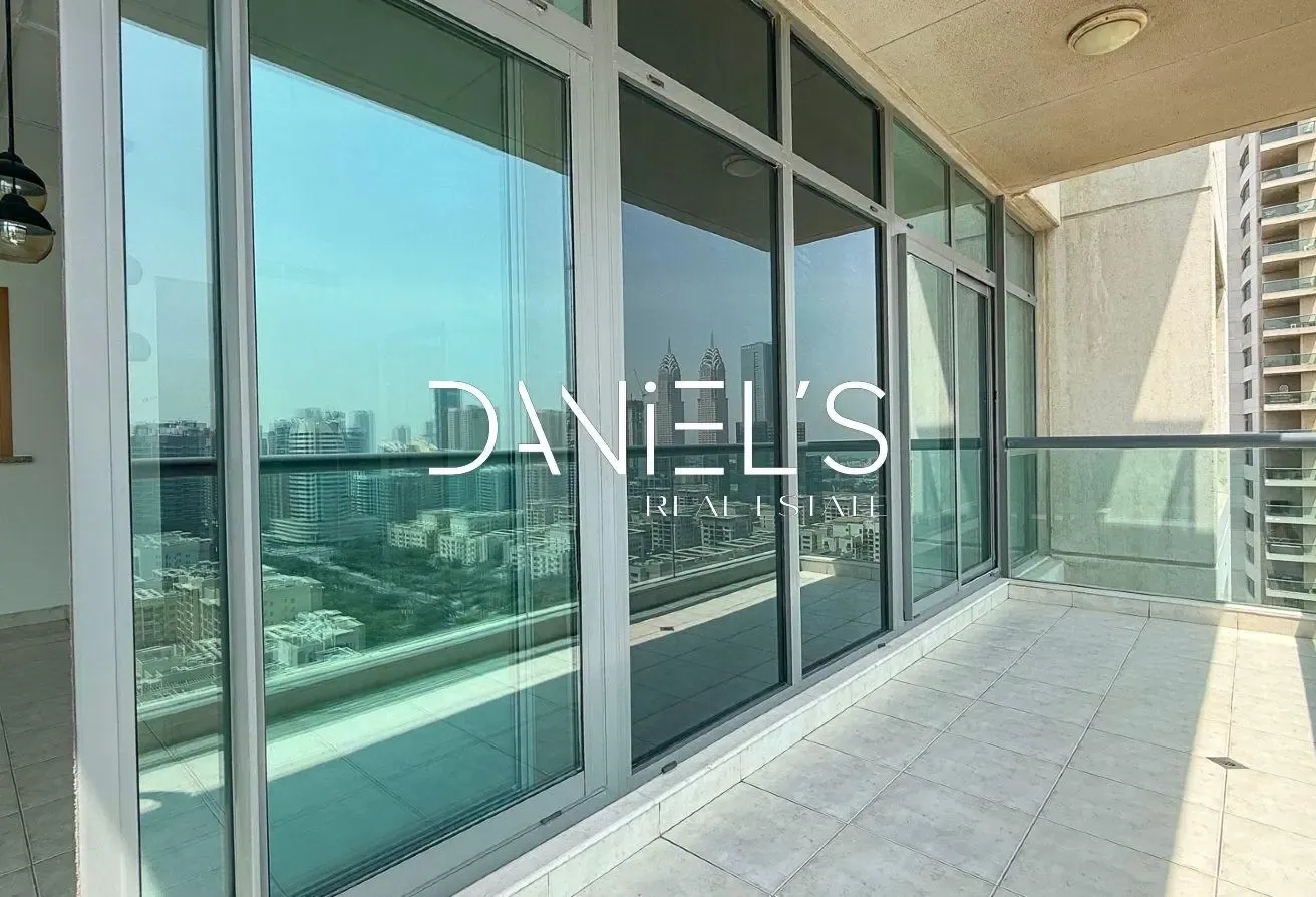 Bright | High-Floor | Vacant | Chiller Free