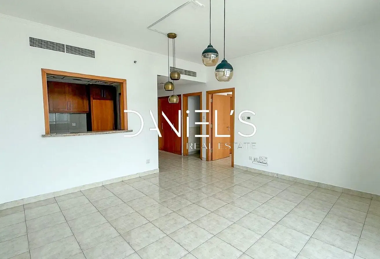 Bright | High-Floor | Vacant | Chiller Free
