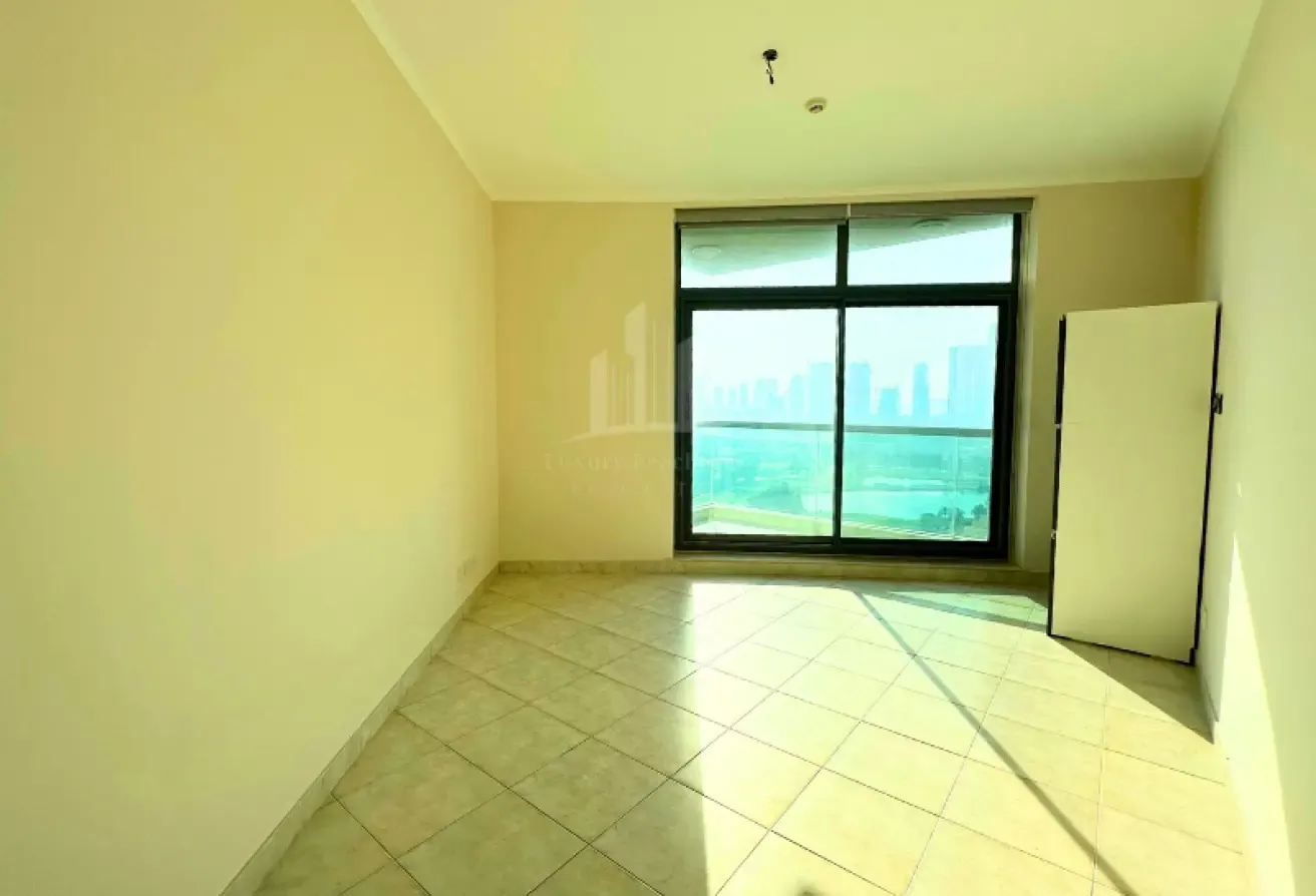 High Floor | Golf club View | Vacant