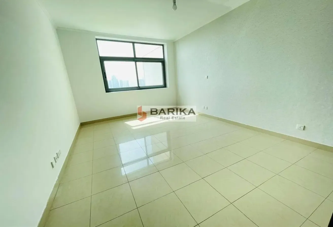 Modern 2BR +Storage | High Floor | Luxury Living