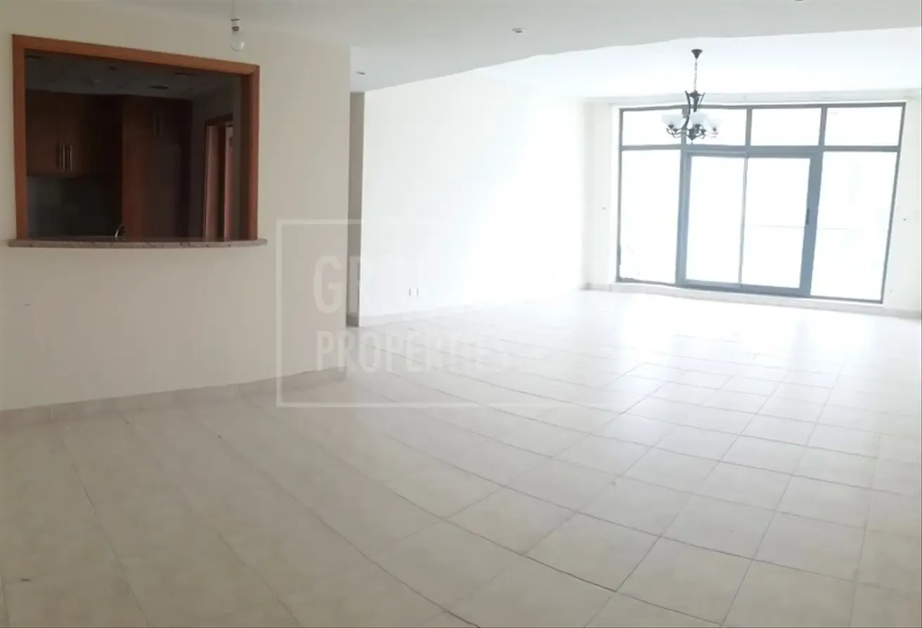 VACANT I Golf Course And Lake View l Unfurnished