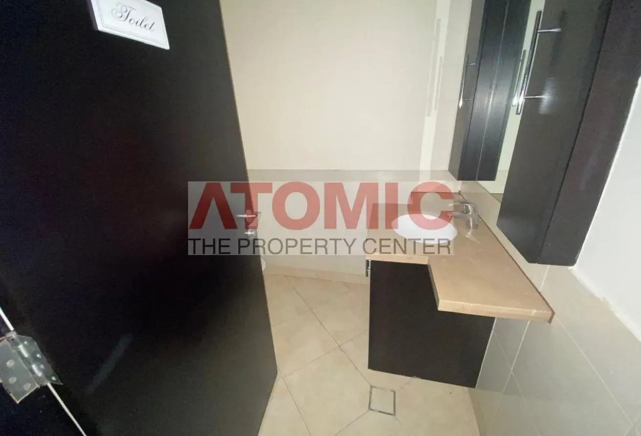 Unfurnished 2Bedrooms | Amazing Views | Links West