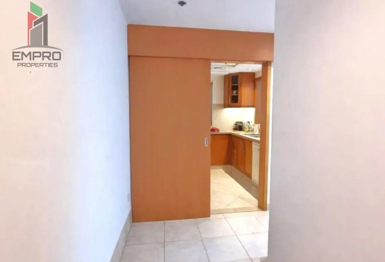 Chiller Free l Spacious Layout l Vacant