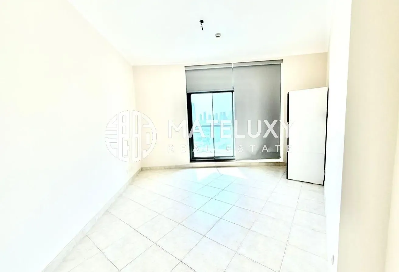 Upgraded | Full Golf View| Vacant Now |2 Balconies